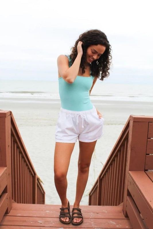 VYNQ SIMPLY SOUTHERN EVERYDAY SHORTS-WHITE
